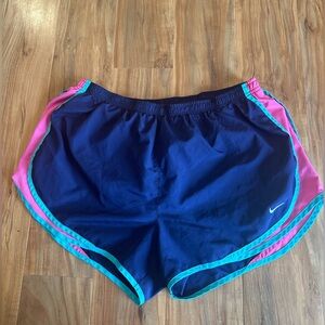 Nike Tempo Shorts - XL